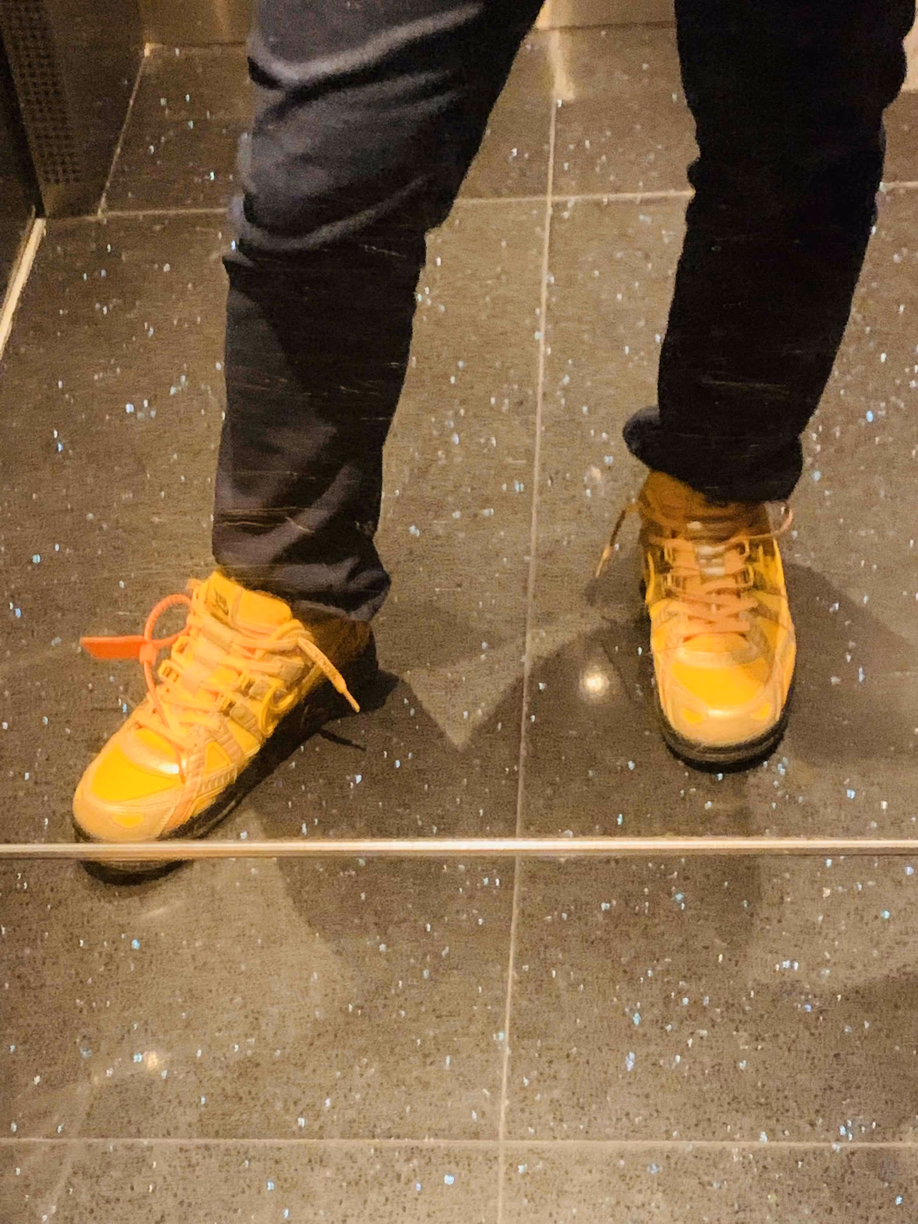 Off-White x Nike Air Rubber Dunk 'University Gold' CU6015-700 Off-White x Nike Air Rubber Dunk 'University Gold' CU6015-700